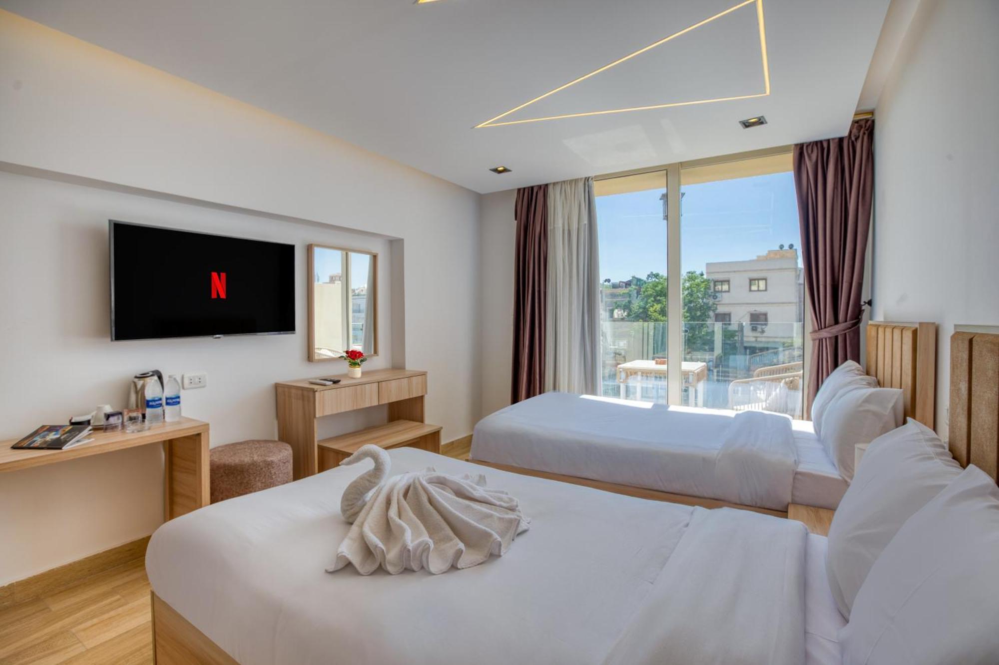 The Platinum Pyramid View Inn Kafrat al Jabal Экстерьер фото